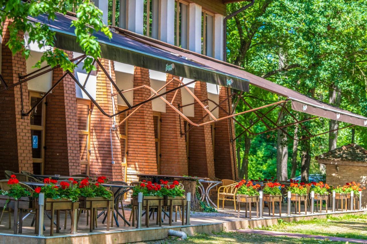 Zichy Park Hotel Bikács Dış mekan fotoğraf